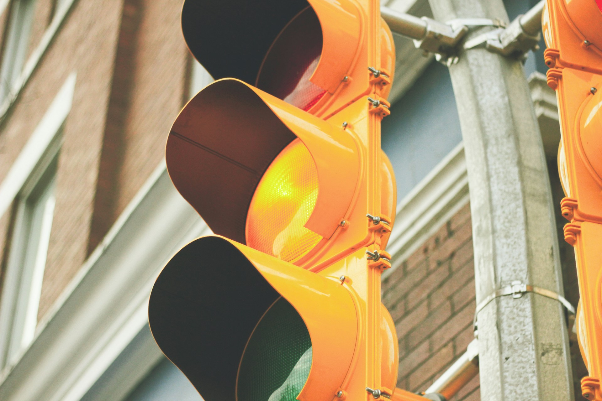 Yellow traffic light